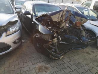 Coche siniestrado BMW 1-serie 1 serie (E87/87N), Hatchback 5-drs, 2003 / 2012 116i 2.0 16V 2009/0
