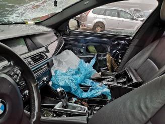 BMW 5-serie 5 serie (F10), Sedan, 2009 / 2016 530d xDrive 24V Blue Performance picture 12