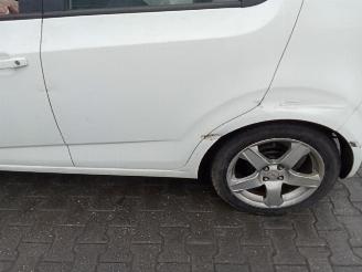 Chevrolet Aveo Aveo (300), Hatchback, 2006 / 2015 1.2 16V picture 7