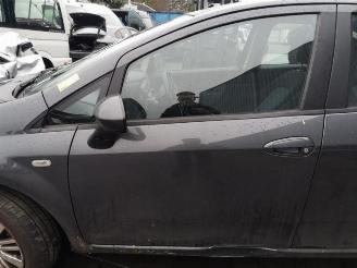 Fiat Grande Punto Grande Punto (199), Hatchback, 2005 1.4 picture 13