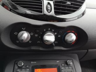 Renault Twingo Twingo II (CN), Hatchback 3-drs, 2007 / 2014 1.2 16V picture 11