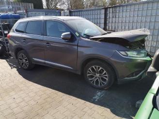 Sloopauto Mitsubishi Outlander Outlander (GF/GG), SUV, 2012 / 2022 2.2 DI-D 16V Clear Tec 4x2 2016
