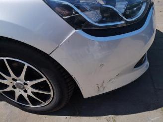 Renault Clio  picture 3
