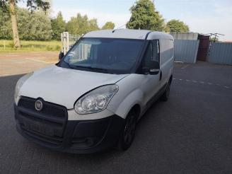Démontage voiture Fiat Doblo Doblo Cargo (263), Van, 2010 1.3 MJ 16V DPF Euro 5 2014/4