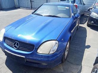 Auto da rottamare Mercedes SLK SLK (R170), Cabrio, 1996 / 2004 2.0 200 K 16V 2001