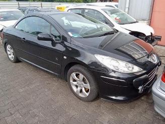 Unfallwagen Peugeot 307 307 CC (3B), Cabrio, 2003 / 2009 2.0 16V 2006