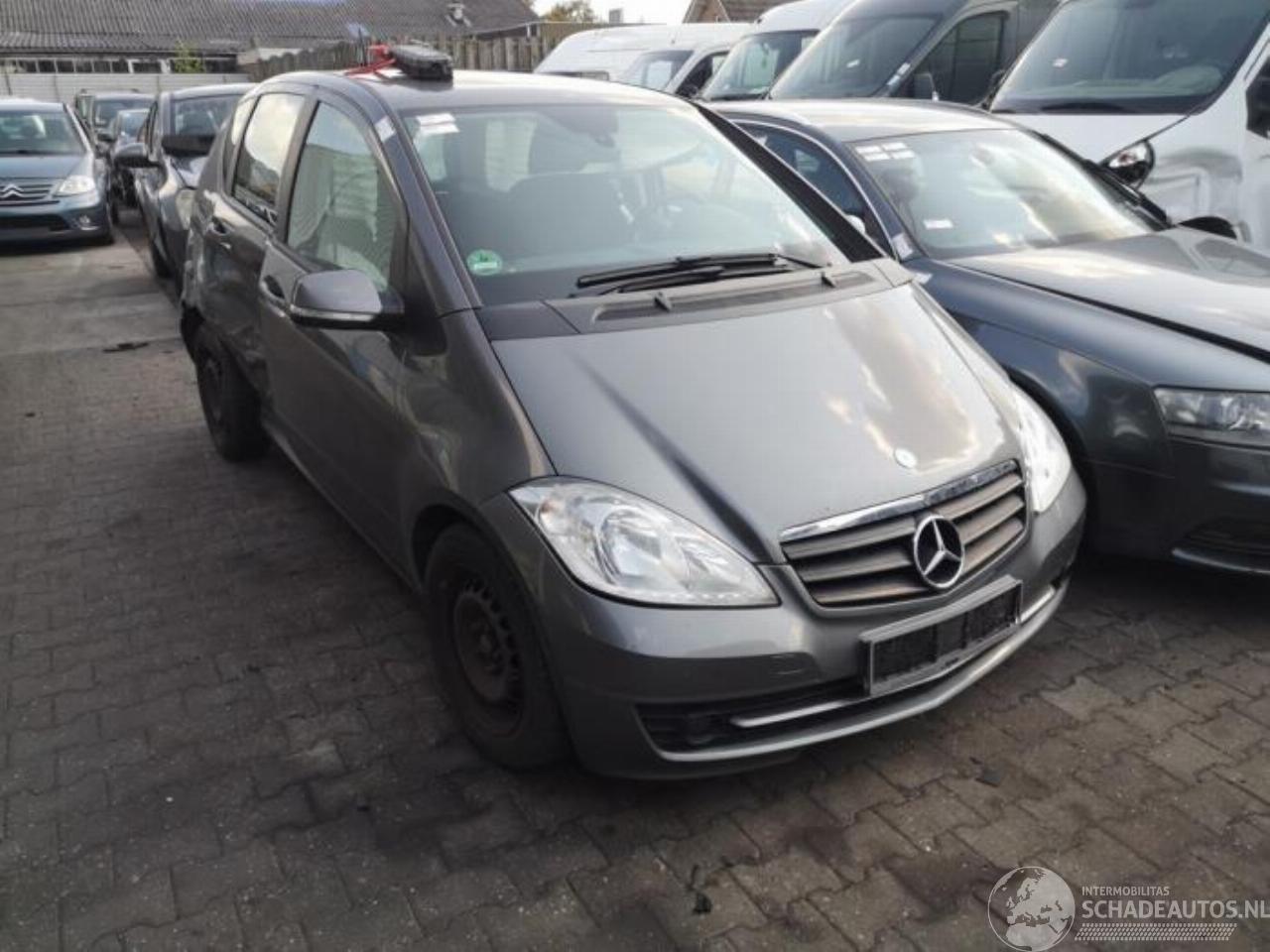 Mercedes A-klasse A (W169), Hatchback, 2004 / 2012 2.0 A-180 CDI 16V