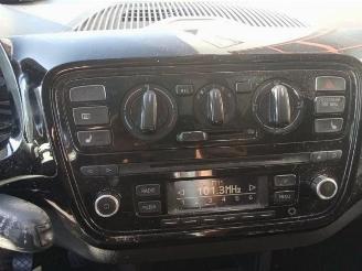 Volkswagen Up! Up! (121), Hatchback, 2011 1.0 12V 60 picture 11