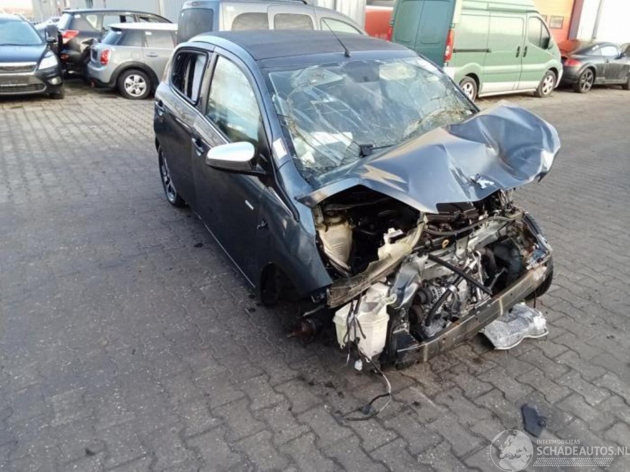 Peugeot 108 108, Hatchback, 2014 1.0 12V