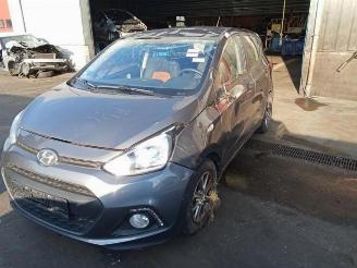 Salvage car Hyundai I-10 i10 (B5), Hatchback, 2013 / 2019 1.2 16V 2014