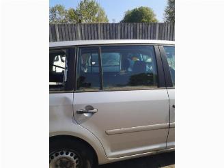 Volkswagen Touran Touran (1T1/T2), MPV, 2003 / 2010 1.9 TDI 90 picture 23