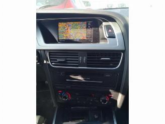 Audi A4 A4 Avant (B8), Combi, 2007 / 2015 2.0 TDI 16V picture 14