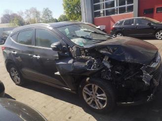 Hyundai Ix35 iX35 (LM), SUV, 2009 / 2015 2.0 CRDi 16V 4x4 picture 6