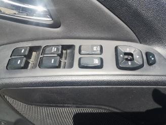 Hyundai Ix35 iX35 (LM), SUV, 2009 / 2015 2.0 CRDi 16V 4x4 picture 8