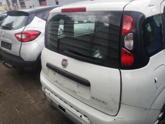 Fiat Panda Panda (312), Hatchback, 2012 1.0 Hybrid picture 26
