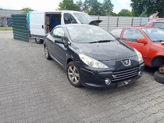 rozbiórka samochody osobowe Peugeot 307 307 CC (3B), Cabrio, 2003 / 2009 2.0 16V 2006/1