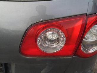 Volkswagen Passat Passat Variant (3C5), Combi, 2005 / 2010 2.0 TDI 140 picture 16