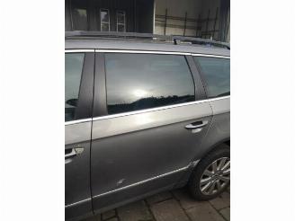 Volkswagen Passat Passat Variant (3C5), Combi, 2005 / 2010 2.0 TDI 140 picture 10