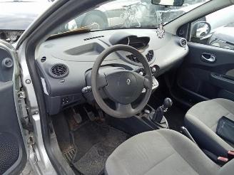Renault Twingo Twingo II (CN), Hatchback 3-drs, 2007 / 2014 1.2 16V picture 6