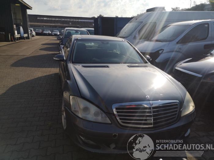 Mercedes S-klasse S (W221), Sedan, 2005 / 2014 3.0 S-320 CDI 24V