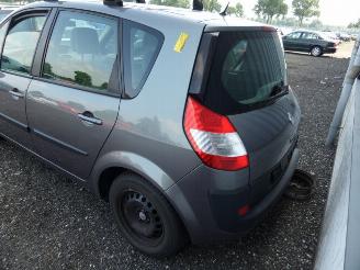 Renault Scenic 1.6 16V picture 3