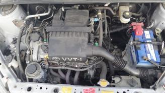 Toyota Yaris 99-06 picture 8