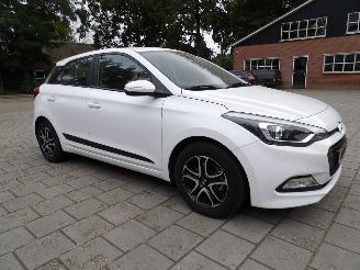 Hyundai I-20 1.0 T-GDI 5-drs Navi picture 2