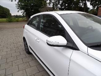 Hyundai I-20 1.0 T-GDI 5-drs Navi picture 16
