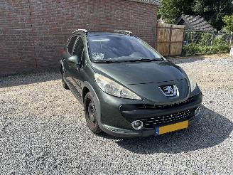 Peugeot 207  picture 2