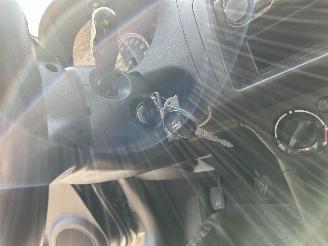 Suzuki Swift  picture 9