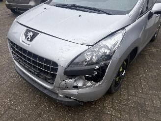 Peugeot   picture 8