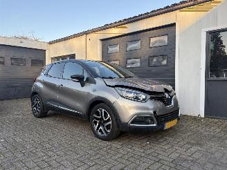 Voiture accidenté Renault Captur 1.2 TCe Dynamic 2014/12