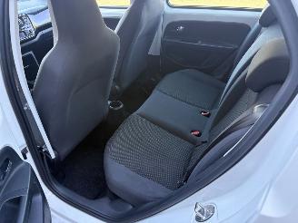 Volkswagen Up! 1.0 high up! BlueMotion picture 14
