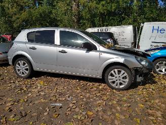 Opel Astra 1.4 Selection picture 1