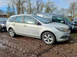 Ford Focus Wagon 2.0 16V TDCi picture 1