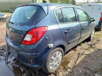 Salvage car Opel Corsa 1.2-16V Business 2007/9