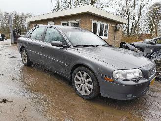 Damaged car Volvo S-80 S80 2.5T Summum 2004/10