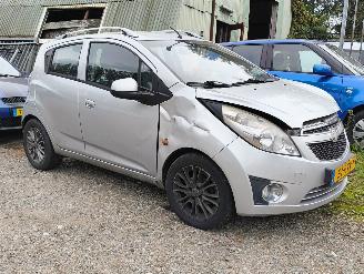 Salvage car Chevrolet Spark 1.0 16V LS Bi-Fuel 2011/7