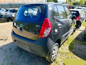 Schadeauto Hyundai I-10 Hyundai i10 1.1 Pure 2010 2010/1