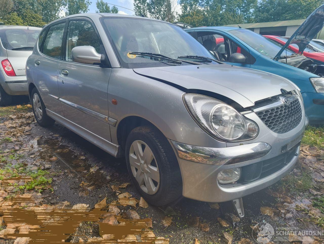 Daihatsu Sirion 1.3-16V SR