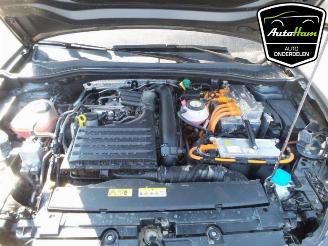 Cupra Leon Leon (KLCB), Hatchback, 2020 1.4 TSI e-Hybrid 16V picture 8