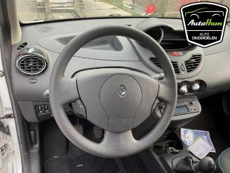 Renault Twingo Twingo II (CN), Hatchback 3-drs, 2007 / 2014 1.2 16V picture 12