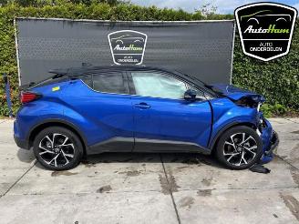 Démontage voiture Toyota C-HR C-HR (X1,X5), SUV, 2016 2.0 16V Hybrid 2020/8