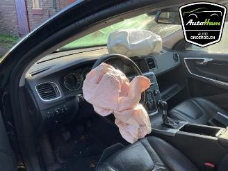 Volvo V-60 V60 I (FW/GW), Combi, 2010 / 2018 1.6 T3 16V picture 9