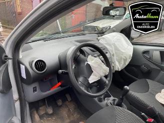 Toyota Aygo Aygo (B10), Hatchback, 2005 / 2014 1.0 12V VVT-i picture 9
