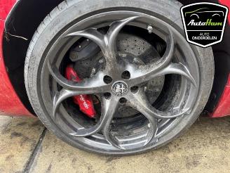 Alfa Romeo Giulia Giulia (952), Sedan, 2015 2.9 Bi-Turbo V6 24V Quadrifoglio Verde picture 15