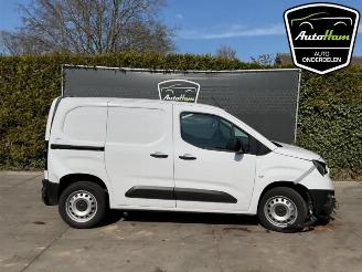 Auto da rottamare Opel Combo Combo Cargo, Van, 2018 1.5 CDTI 100 2024/1