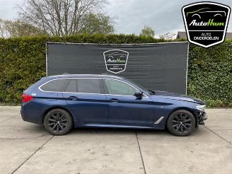 Salvage car BMW 5-serie 5 serie Touring (G31), Combi, 2017 520i 2.0 TwinPower Turbo 16V 2019/4