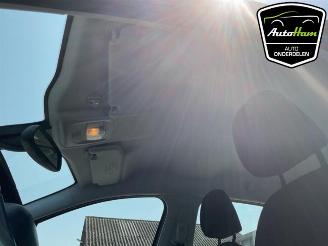 Peugeot 208 208 I (CA/CC/CK/CL), Hatchback, 2012 / 2019 1.2 Vti 12V PureTech 82 picture 23