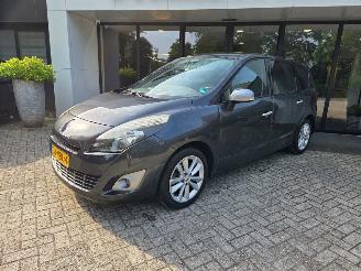 Renault Grand-scenic 1.4 16V TCe 130 MPV  Benzine 1.397cc 96kW (131pk) FWD 2009-02/2016-09 (JZ0FA; JZ0FB; JZ1VA; JZ1VB; JZDVA) H4J700; H4JA7 picture 2